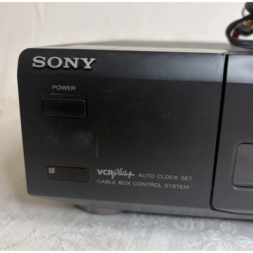 Sony SLV-790HF VHS VCR Video Cassette Recorder w/ Remote Tested Working